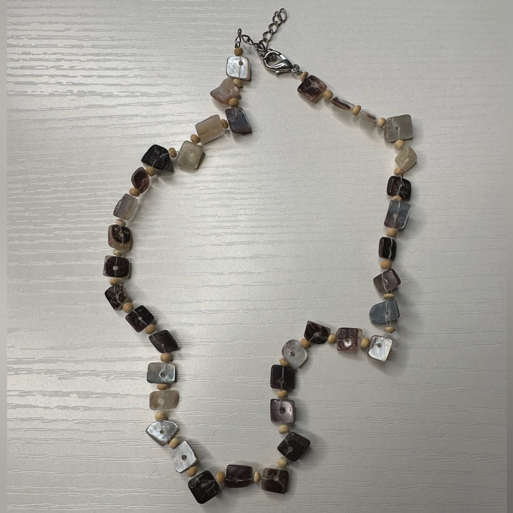 Tortoiseshell Square Bead Necklace